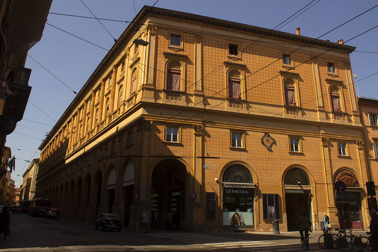 DOCTOR RESTAURI BOLOGNA